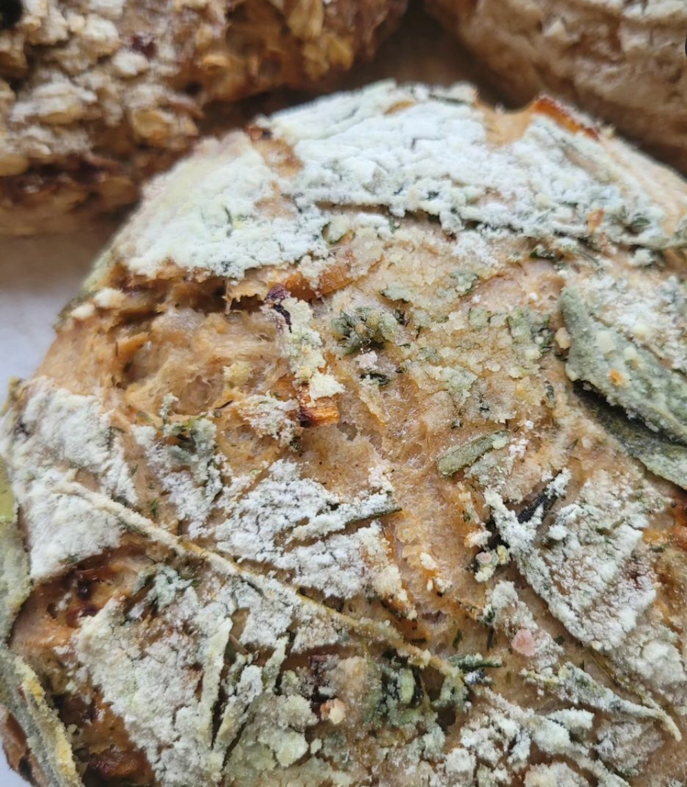 SEASONAL special and limited stock Large 1.30lb and Medium 10 oz Gluten free herb,garlic and shallot confit. Limited edition flavor available this week.