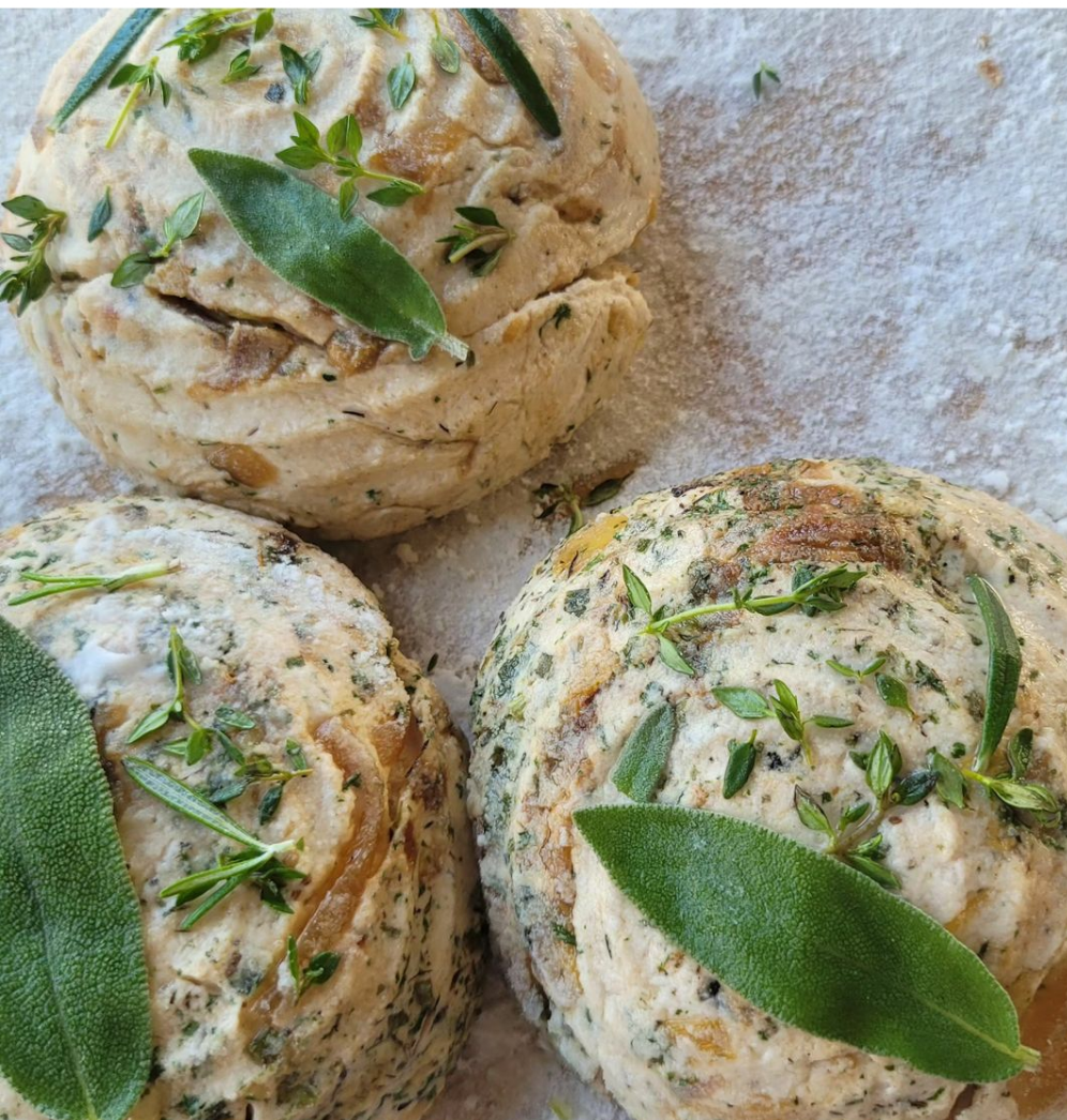 SEASONAL special and limited stock Large 1.30lb and Medium 10 oz Gluten free herb,garlic and shallot confit. Limited edition flavor available this week.