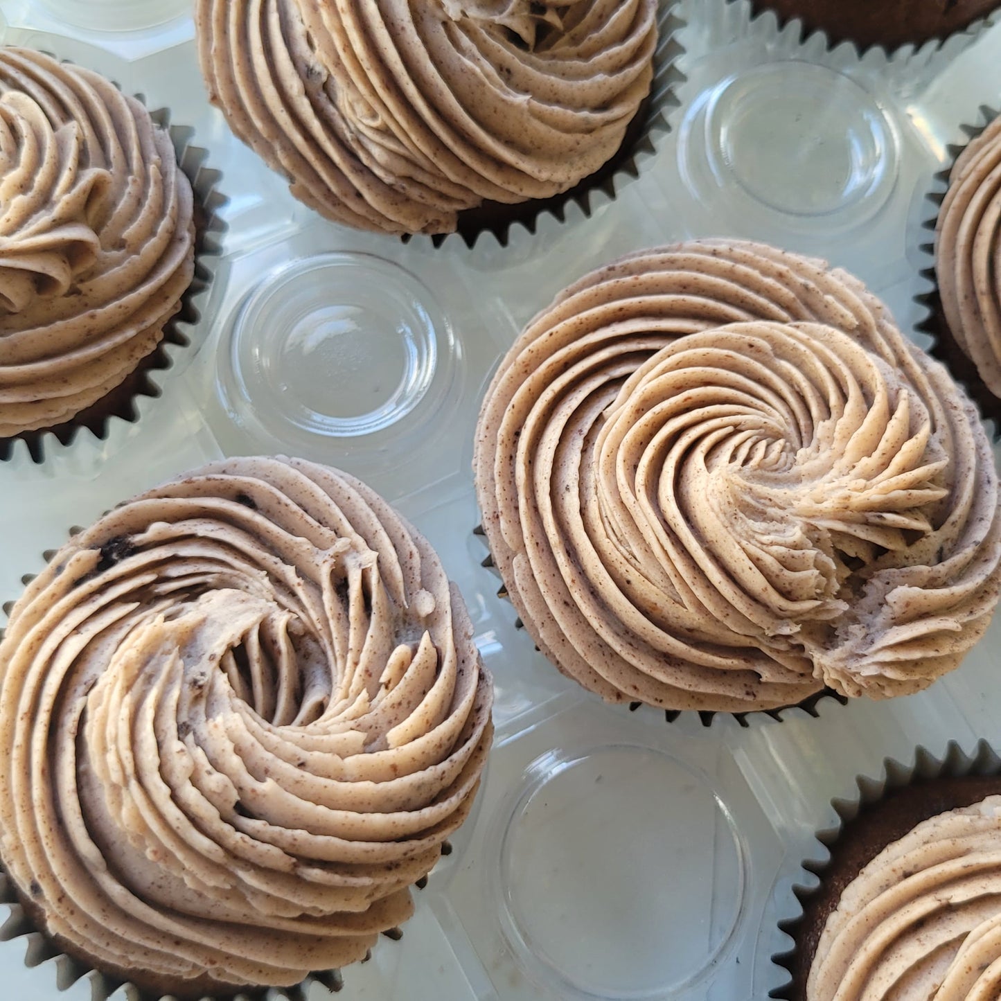 Allergy friendly school safe cupcakes: (1 dozen) available Regular allergy friendly,GF, and GF/Vegan/egg free.